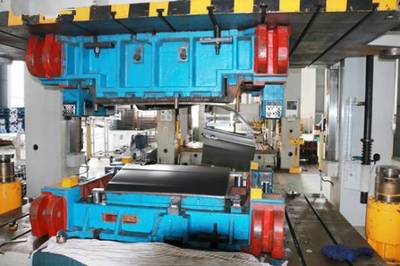 高度自動化的四大工藝 江蘇威龍低速電動車工廠探秘與普通機(jī)械設(shè)備安裝服務(wù)